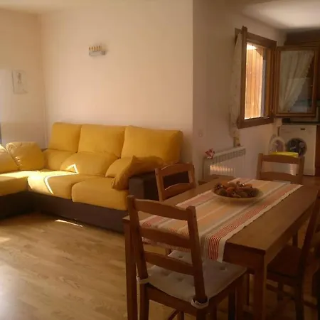 Acogedora Morada De Montana Sesué